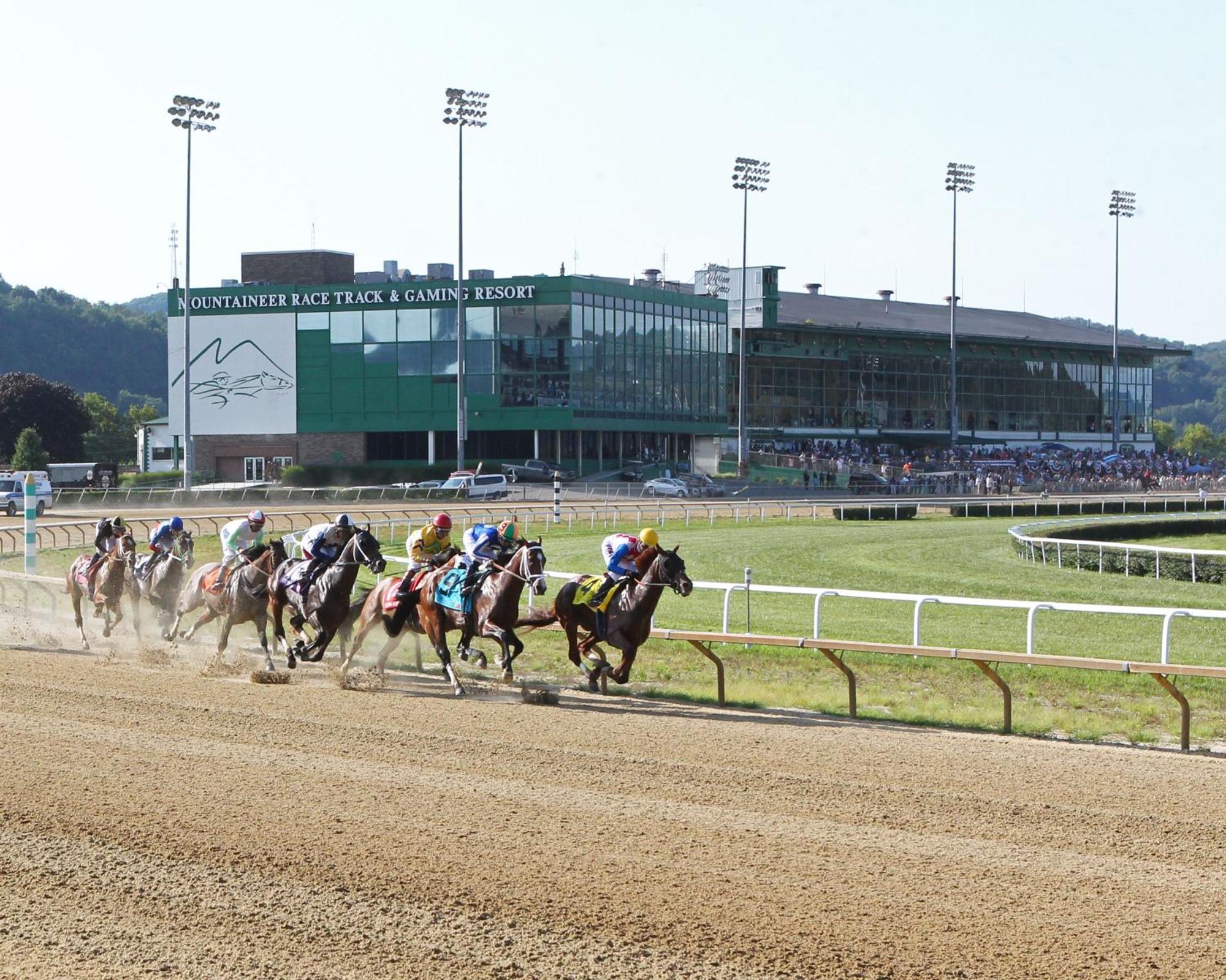 Mountaineer Casino Resort New Cumberland エクステリア 写真