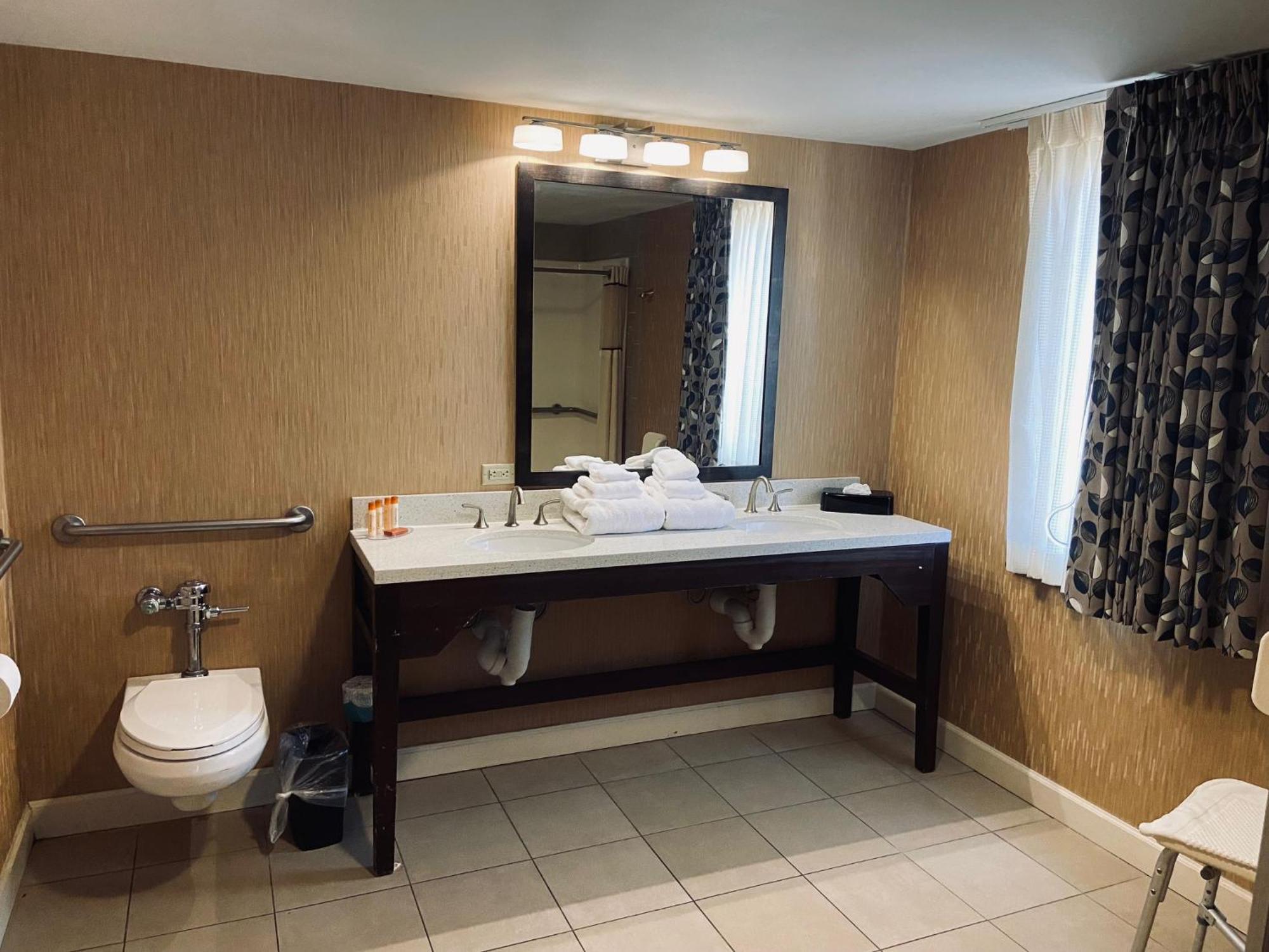 Mountaineer Casino Resort New Cumberland エクステリア 写真